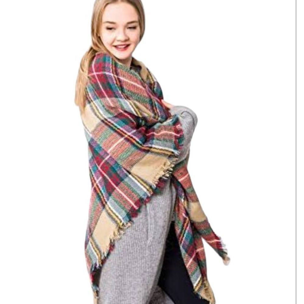 Mix It Plaid Blanket Poncho One Size Toggle Front Fall Winter Womens